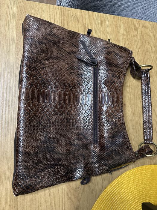 Продавам дамска чанта D&G