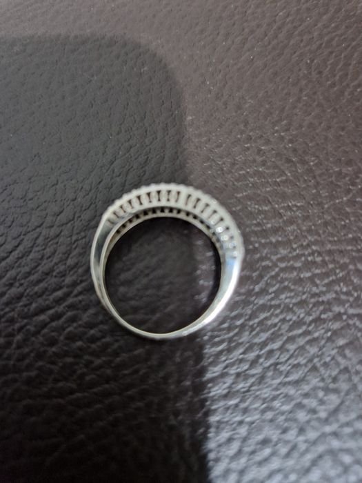 Дамски сребърен пръстен