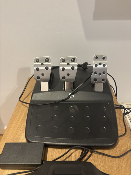 Volan Logitech G923 Trueforce