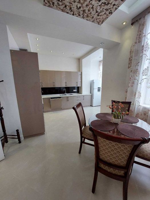 Сдаётся квартира С.Азимова в  Габусе
Ориентир - Японское посольство