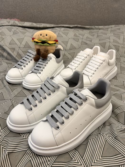 Alexander McQueen 43