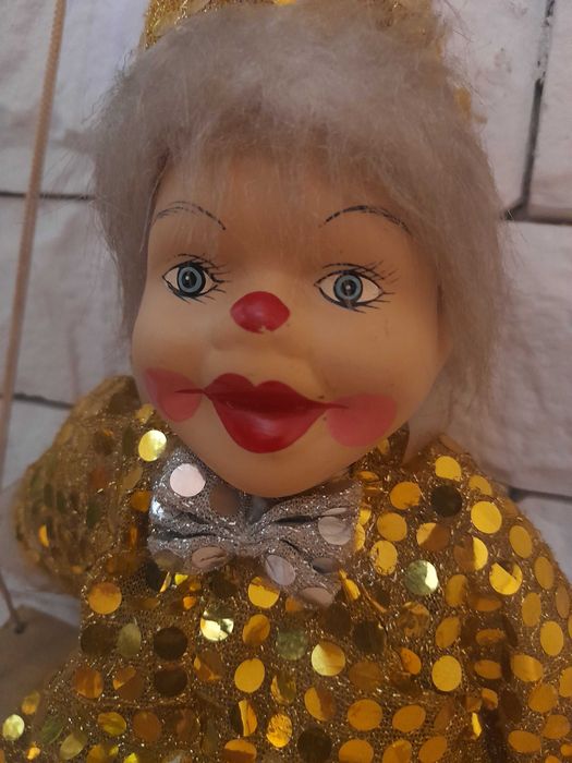 Декоративна кукла със стойка и палячо