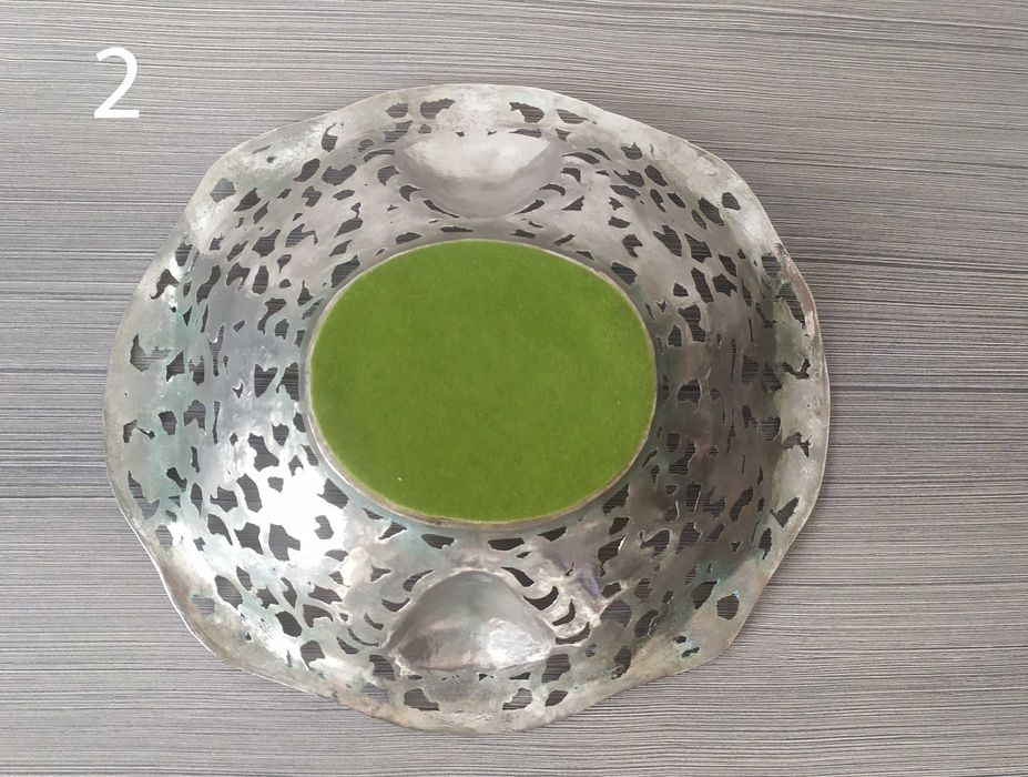 Метално ажурно плато /фруктиера/ за плодове, сладки...