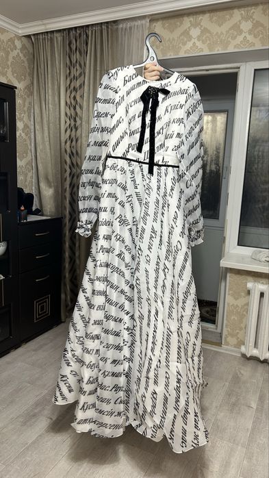 Продаю вечерный платье