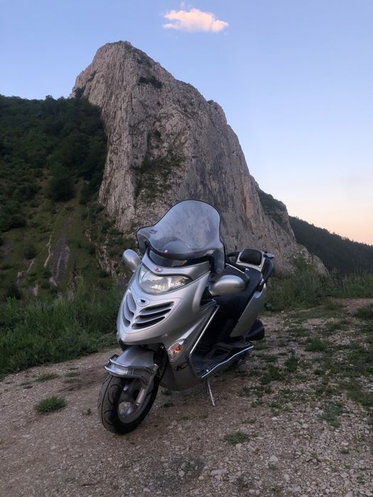 Vand scuter kymco grand dink 125cc