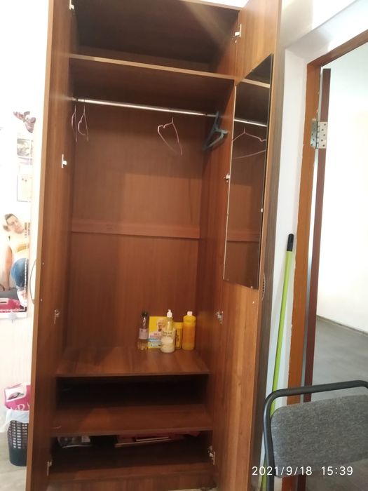 Шкаф для одежды.