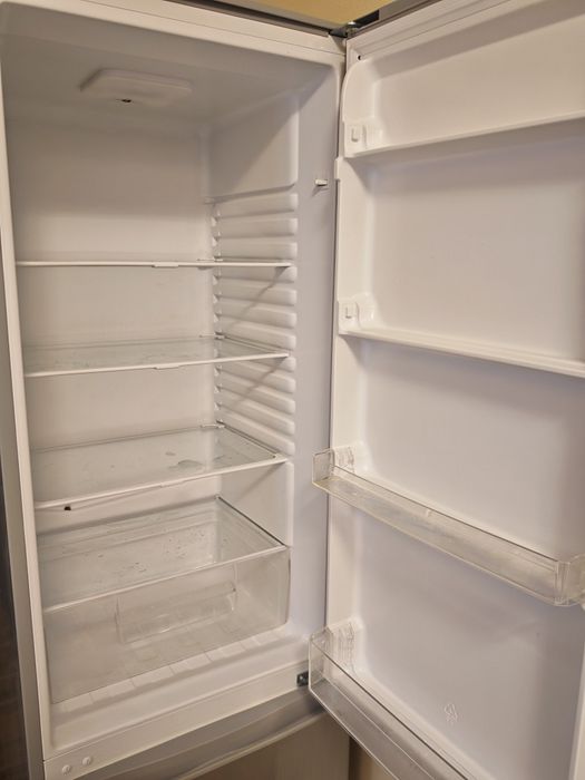 Vand combina frigorifica Heinner