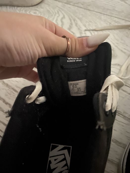 Adidasi vans simpli
