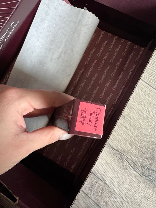 Charlotte Tilbury Beauty Light Wand