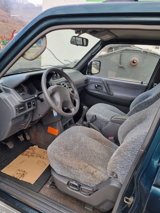 De vanzare Mitshubishi Pajero GLS 2.8 4x4