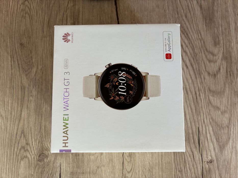 Vand ceas dama Huswei Watch GT3 ! Ff outin folosit fara nici o zgarietura  !