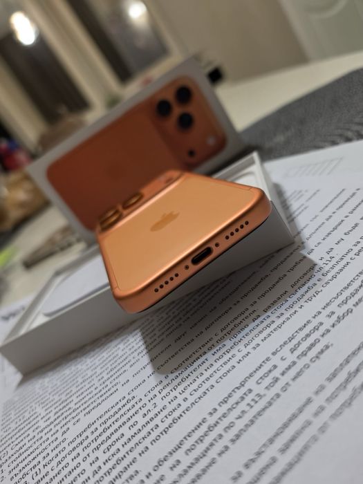 Iphone 17 pro 256 GB ORANGE като НОВ
