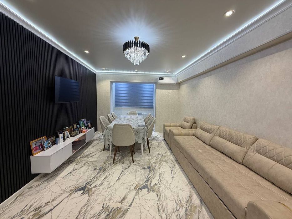 Чиланзар -20 квартал 3-х комнатная 92кв/м