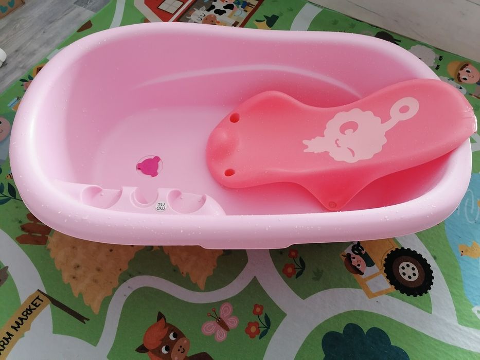 Вана за къпане със стойка