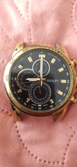 Часовници AKSEPT и CASIO