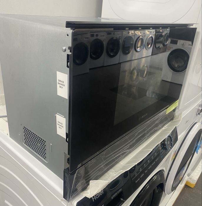 Черна микровълнова фурна за вграждане Bosch Serie 8 BF. 7221.1.