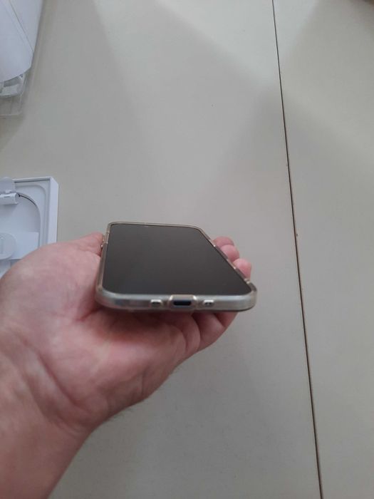 IPHONE  17 AIR с гарантией