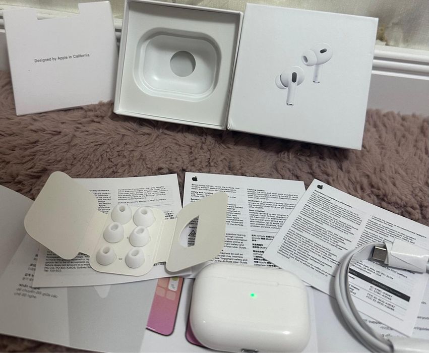 AirPods Pro 2 (cutie bon si punga)