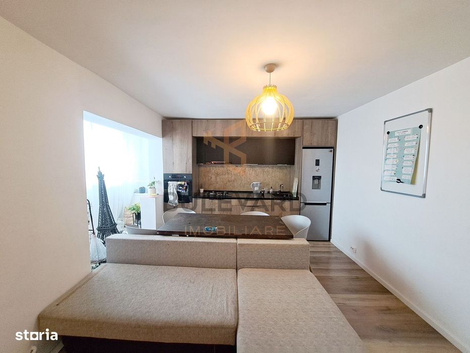 Apartament cu 3 camere în Zorilor| Vedere spre oraș | Mobilat și utila