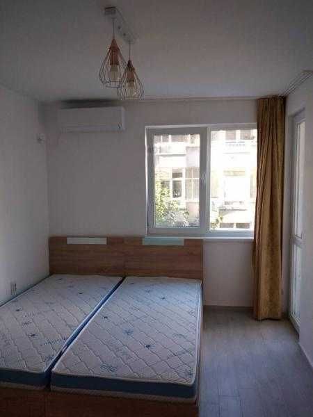 Лукс! Двустаен апартамент в Супер Център след основен ремонт!