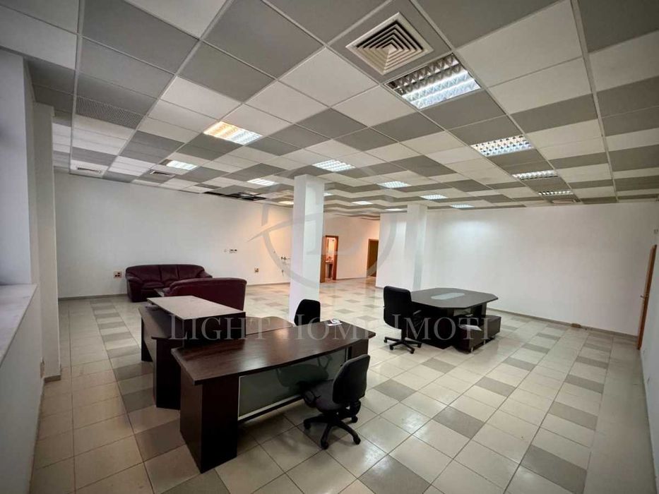 Продава се Офис в Пловдив, Център - 240 кв.м за 1428 €/кв.м - Снимка #2