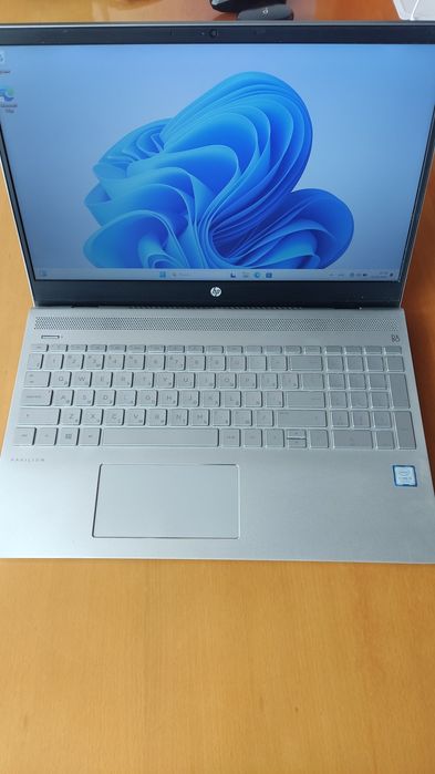 Офисный ноутбук HP