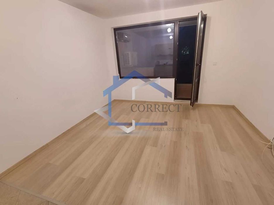 Дава се под наем Двустаен апартамент в Варна, Колхозен пазар - 60 кв.м за 265.2 € - Снимка #2