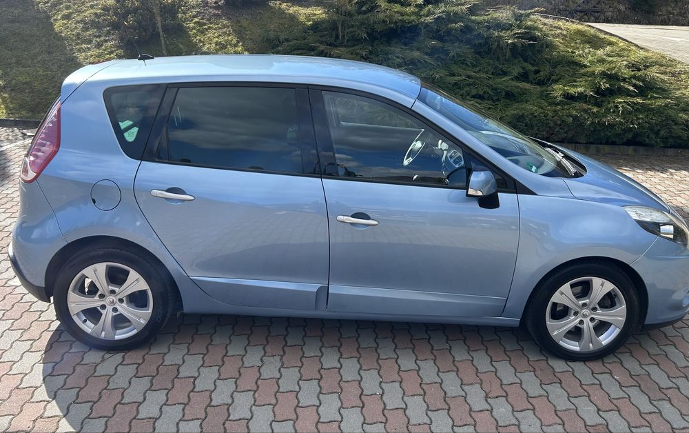 -Renault scenic facelift-1.5diesel-107cai-euro5-2011-adusa din germania-