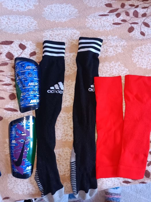 Продам форму для футбола.