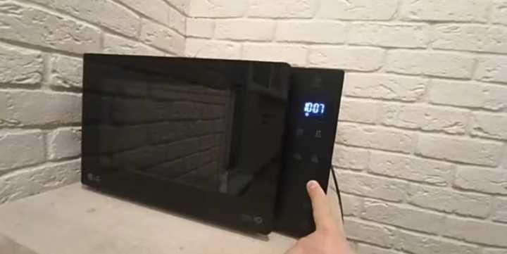 LG Микроволновая печь Model: (MW23W35GIB) Solo 23L Доставка бесплатно