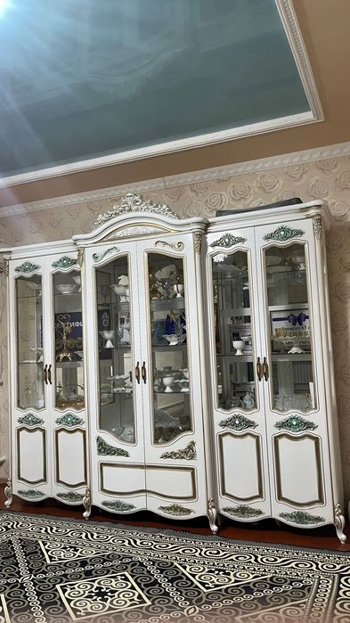 Сервант сатылады