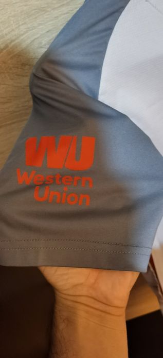 Ливърпул тениска (размер S)