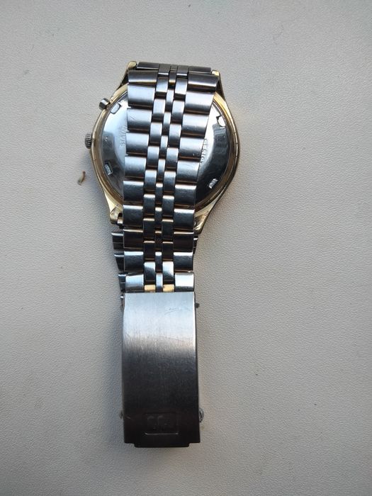 Продам часы Ориент оригинал