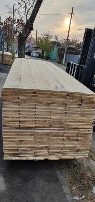 Scandura de diferite forme si dimensiuni, cherestea dulapi grinzi lemn