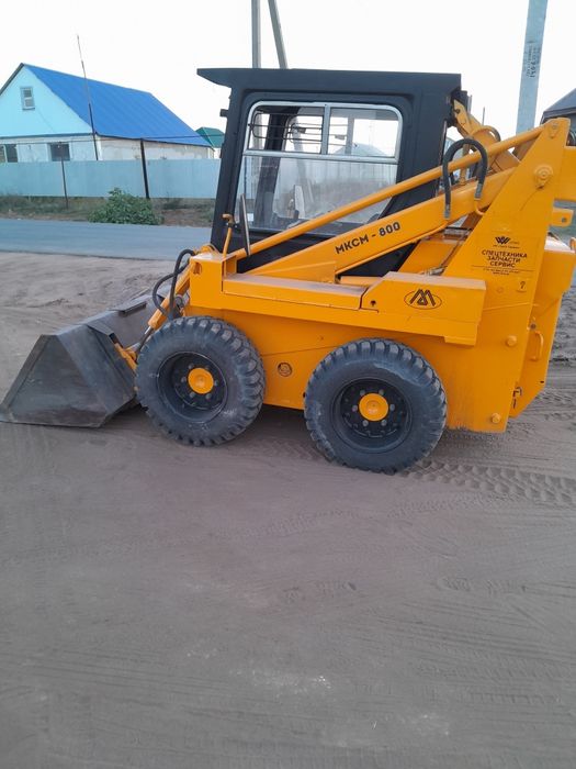 Услуги бобката  ,мини погрузчик  ,мини трактор