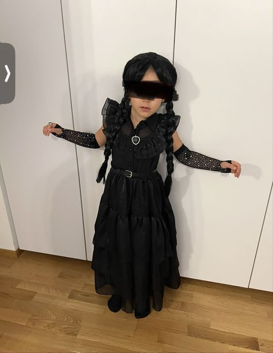 Costum Wednesday Addams