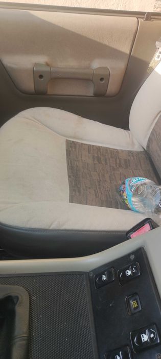 Продавам салон зa Land Rover Discovery 2