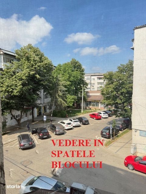 Apartament 2 camere de vanzare, ultracentral, B-dul Republicii, Barlad