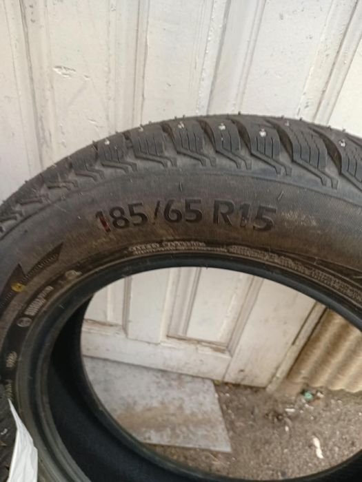 Продам шины почти новый 185/65/15