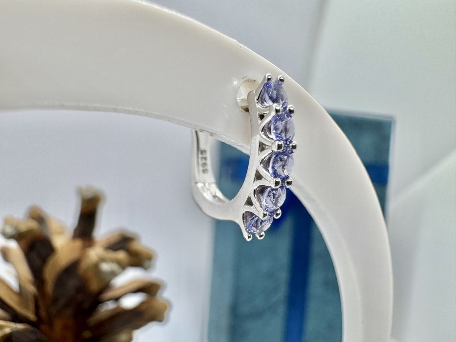 Сребърни обеци с танзанит