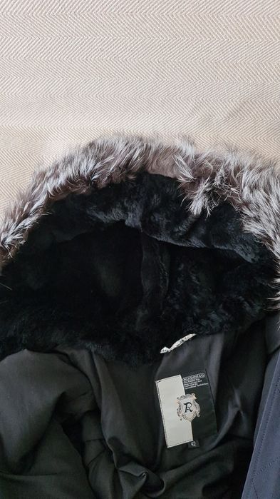 Продам парку зимнюю