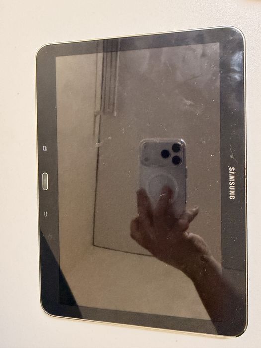 Планшет Самсунг galaxy tab 4