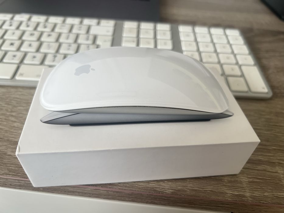Apple Magic Mouse 2