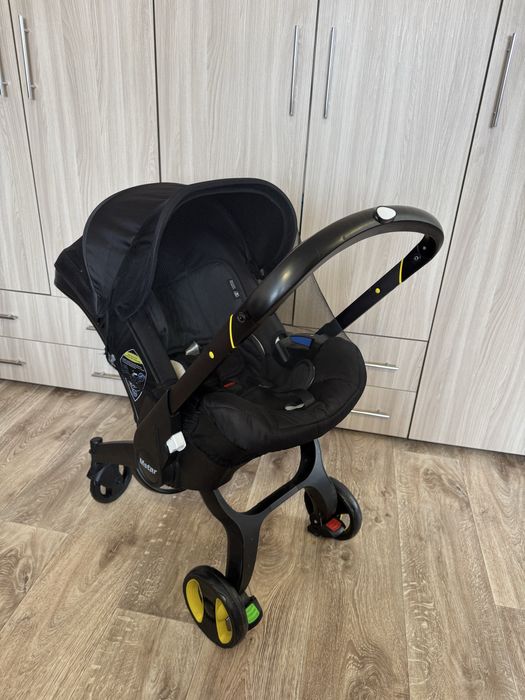 Коляска автолюлька