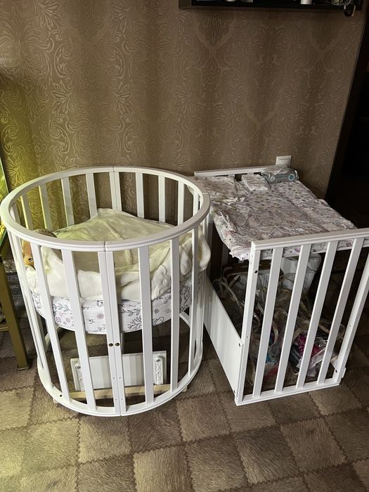 Детская кроватка