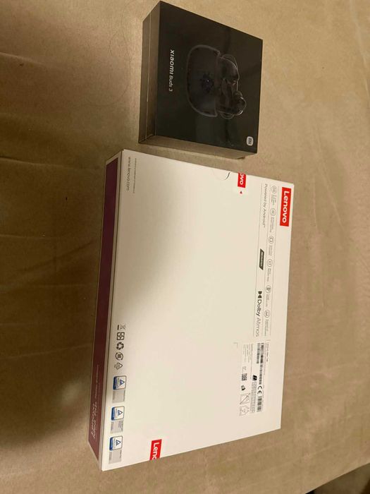 Lenovo Idea Tab 11 инча + Подарък безжични слушалки