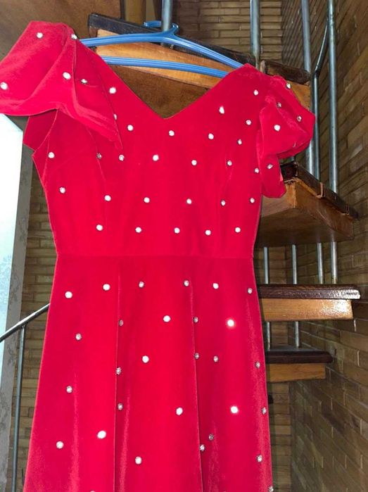 Продаются одежды