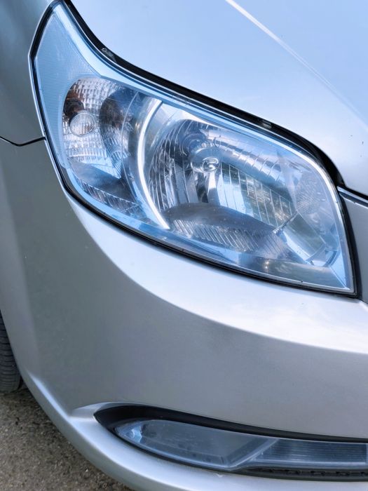 Продам Chevrolet Nexia на автомате.