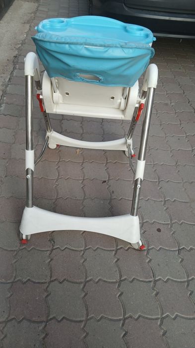 Отдам бесплатно детский стульчик