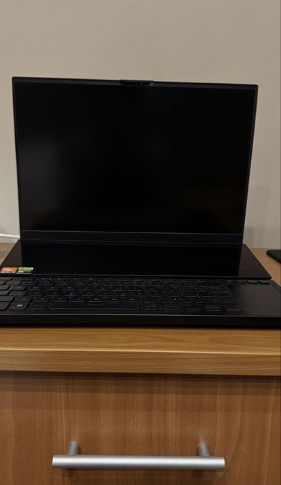 Schimb Asus Zephyrus Duo Rtx4080 pentru Macbook M2-M3-M4